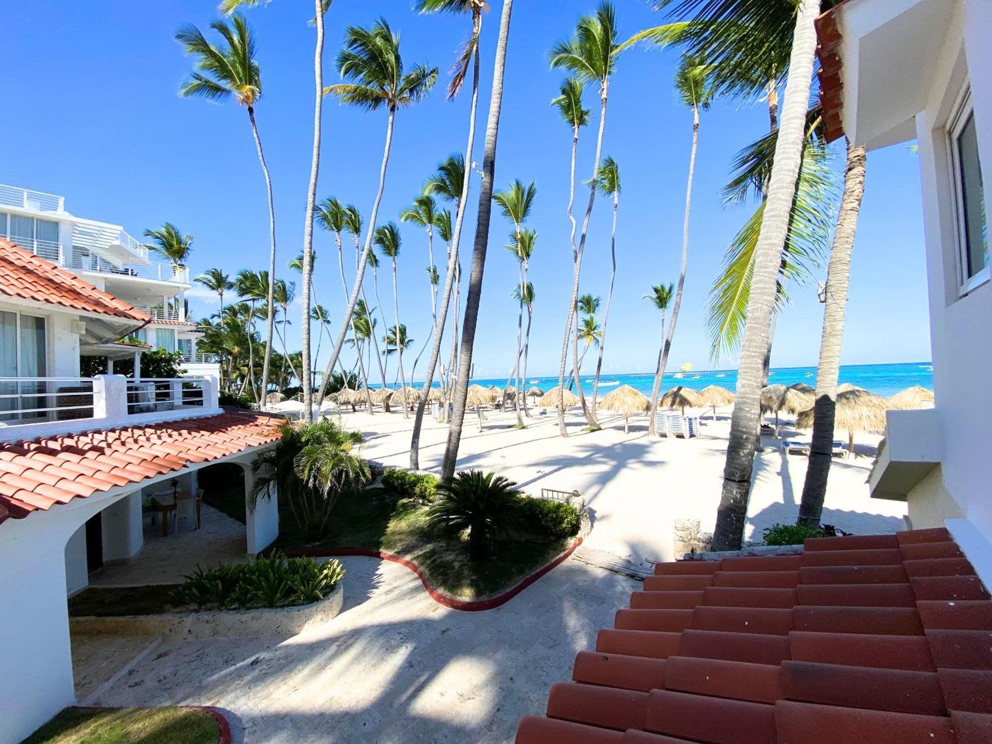 Hotel Caraibico Deluxe Beach Club & Spa à Punta Cana Extérieur photo